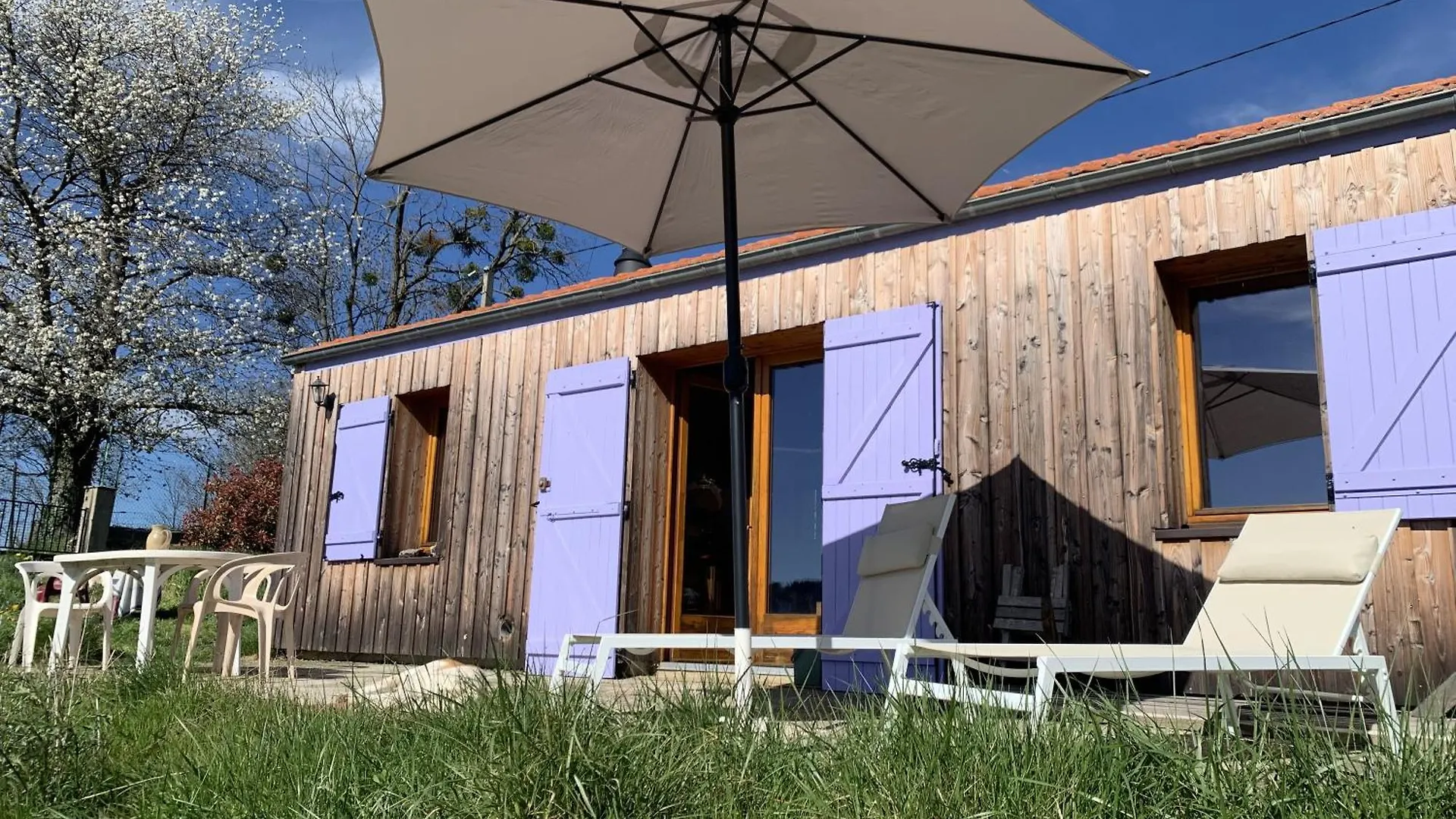 Maison Insolite De Mi-Montagne Pebrac